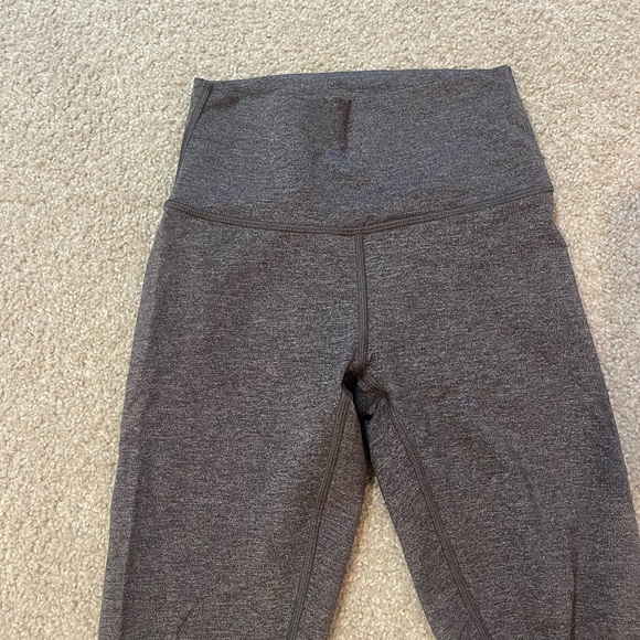 Lululemon wonder under gray leggings size 4 - Picture 2 of 4